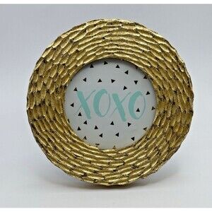 Sicura Italy Round Picture Frame Gold Holds 3X3 Used